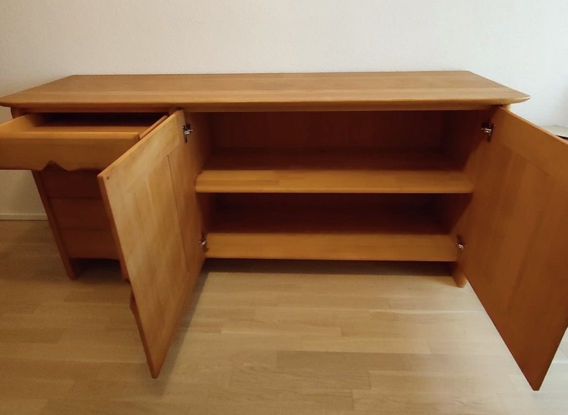 Mobili TV: Sideboard, Massivholz Buche, hoher NP – Usato da Hallau venduto da 13gs 1