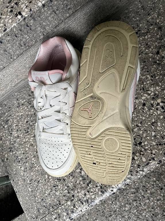 Nike Scarpe da donna: Nike air formula 39 – Usato da Bern venduto da rae_j7b6 1