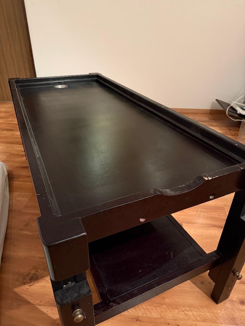 Lettini & sedie per cosmetici: Table de massage/esthétique pro réglable - Bon état – Usato da St-imier venduto da chr_7zhj 6