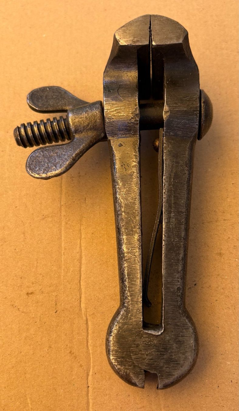 Tutti gli attrezzi: VINTAGE WERKZEUG – Usato da Ostermundigen venduto da Wyatt-Earp