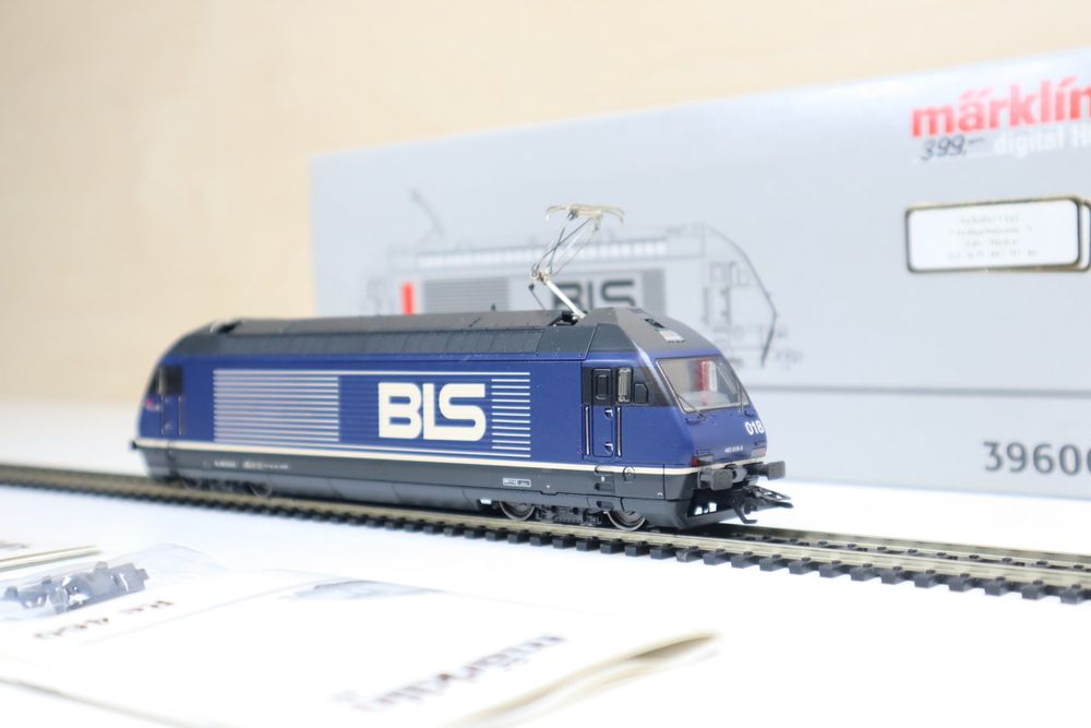 Märklin BLS Re 465 E-Lok 39606 - Digital Sinus (Gebraucht) in ...