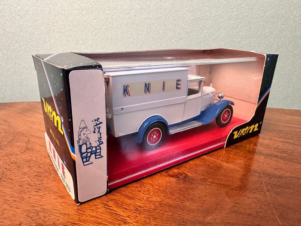 Zirkus Knie Citroën C4 Affichage 1:43 Verem cirque | Kaufen auf Ricardo