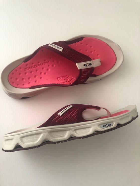 salomon flip flops