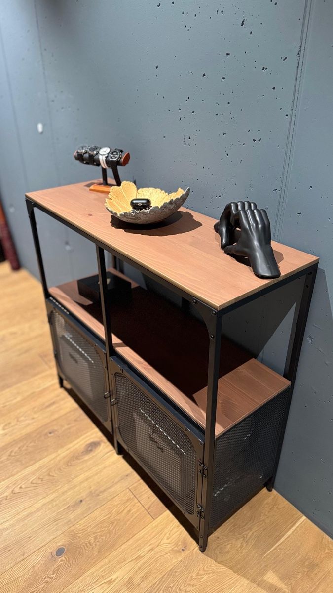 Cassettiere: Ikea Sideboard Fjällbo – Usato da Naters venduto da TomX23 1