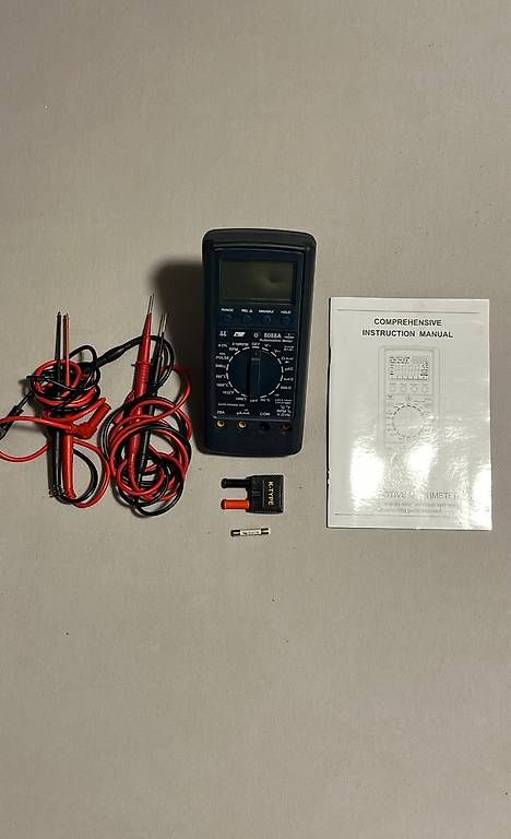 Mesurer: Multimeter – D'occasion à Ennetbürgen par Colin_Flury