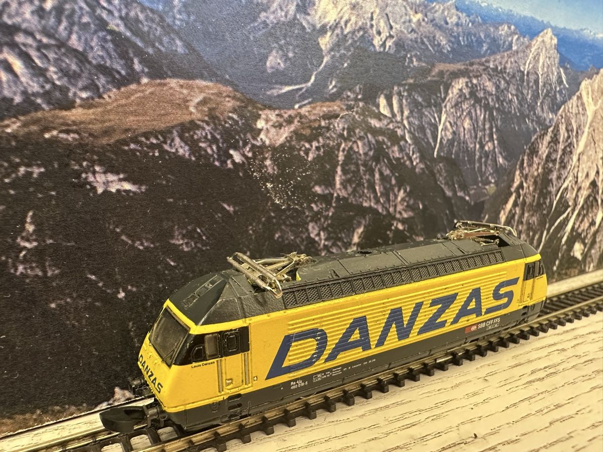 Märklin Modellini di ferrovie: Märklin 88447 SBB Re 460 Danzas – Usato da Lupsingen venduto da New-Haven