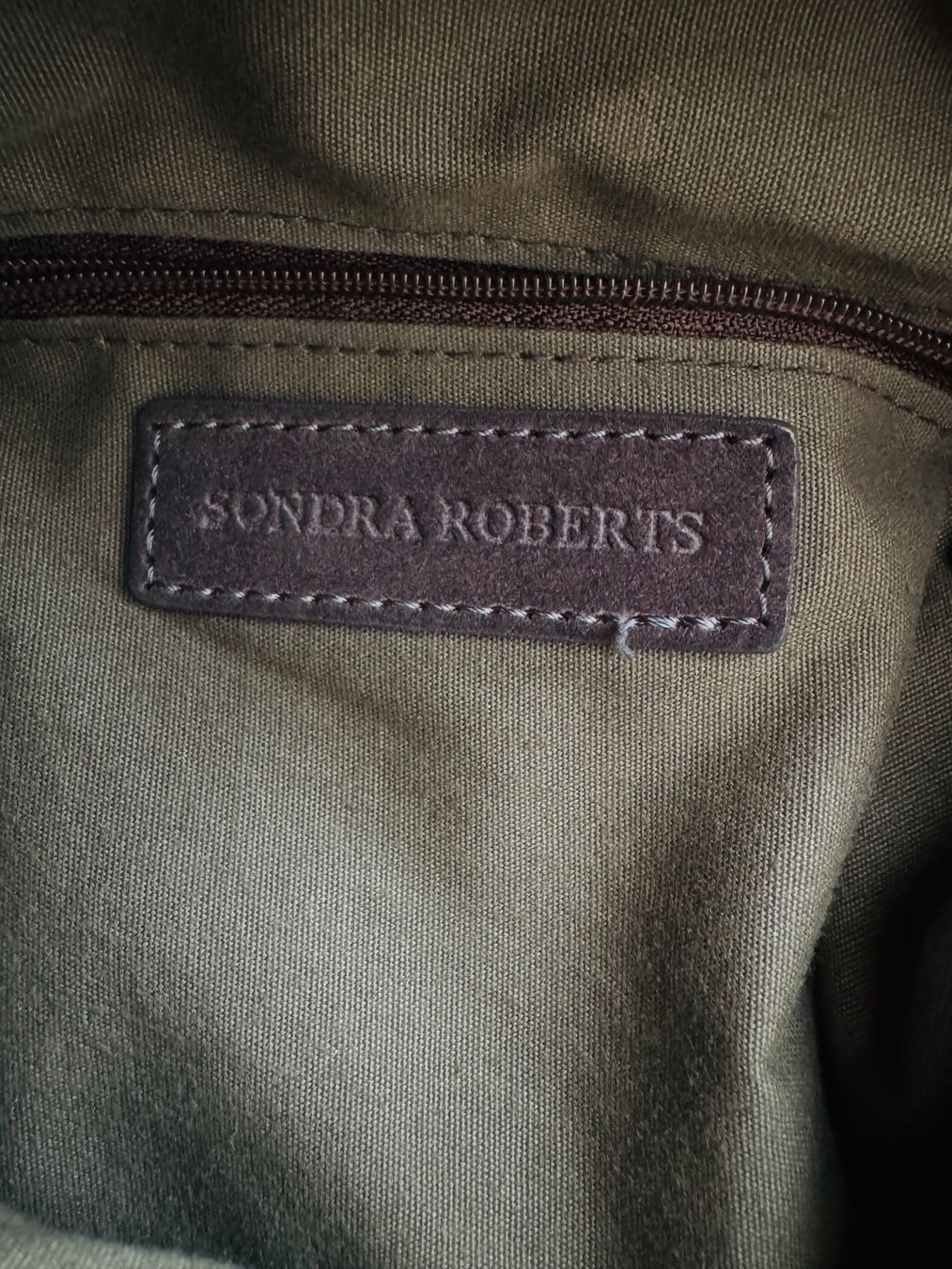 Taschen für Damen: Wildledertasche von Sondra Roberts – Gebraucht aus Burgdorf von ssv_9t9f 3