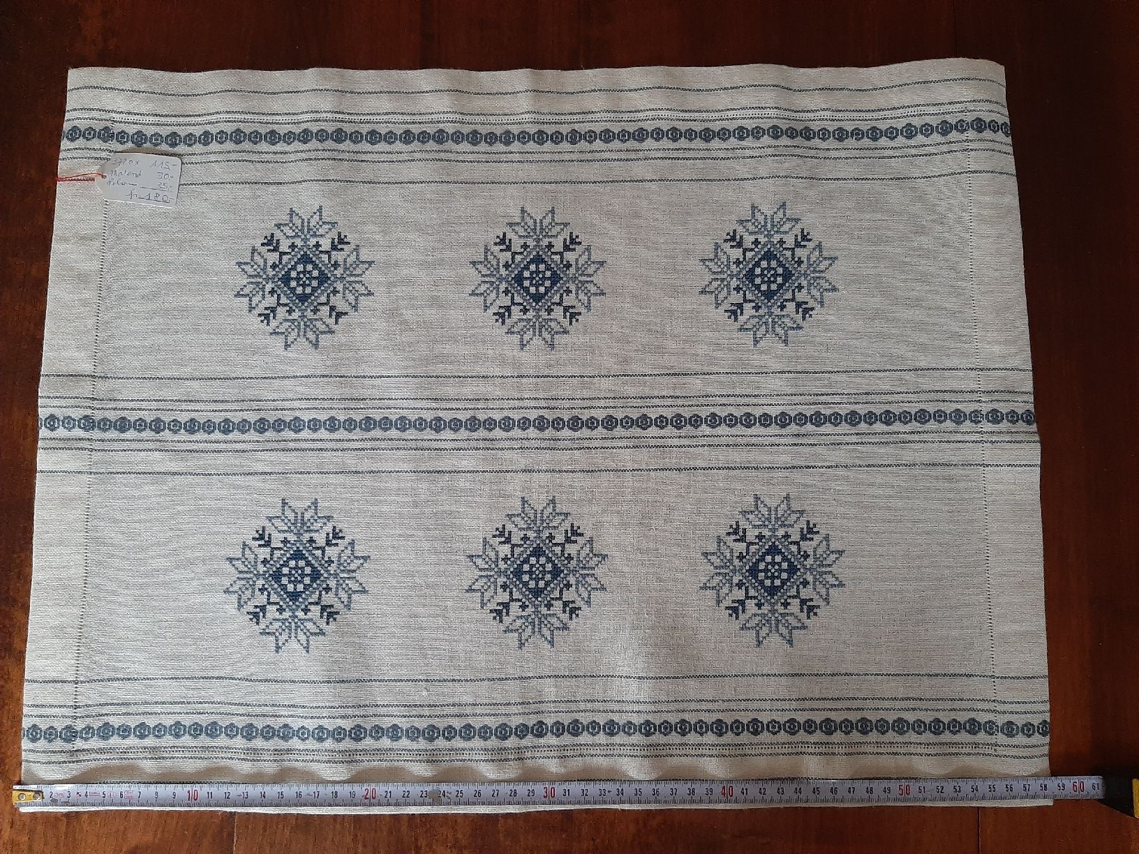 Tutte le decorazioni: Kreuzstich Läufer – Nuovo e nell'imballaggio originale da Rickenbach BL venduto da Oktober68