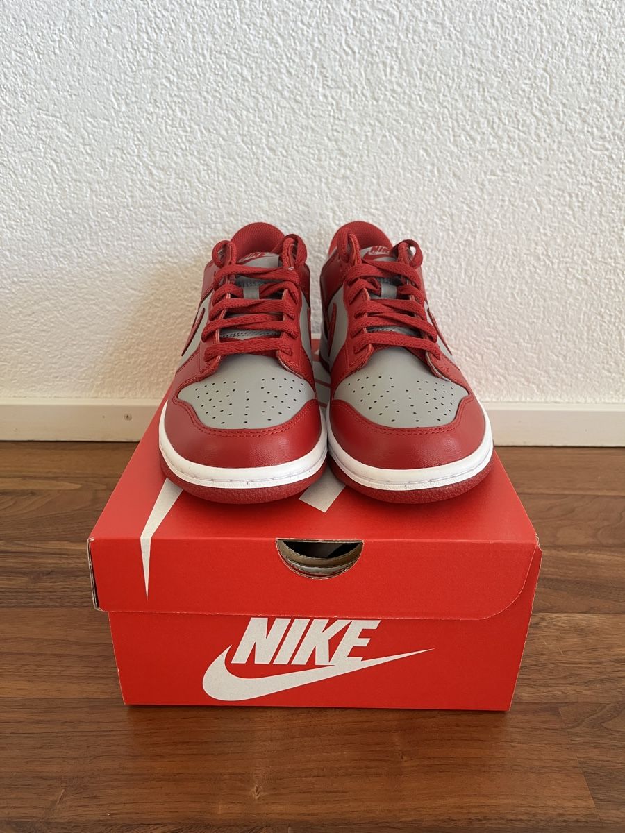 Nike Damenschuhe: Nike Dunk Low Varsity Red Grösse 41 – Neu (gemäss Beschreibung) aus Buochs von n0.w0 1
