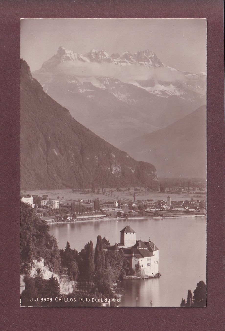 Cartoline postali: CHILLON - VILLENEUVE - Dents du Midi – Usato da Pully venduto da nicecards