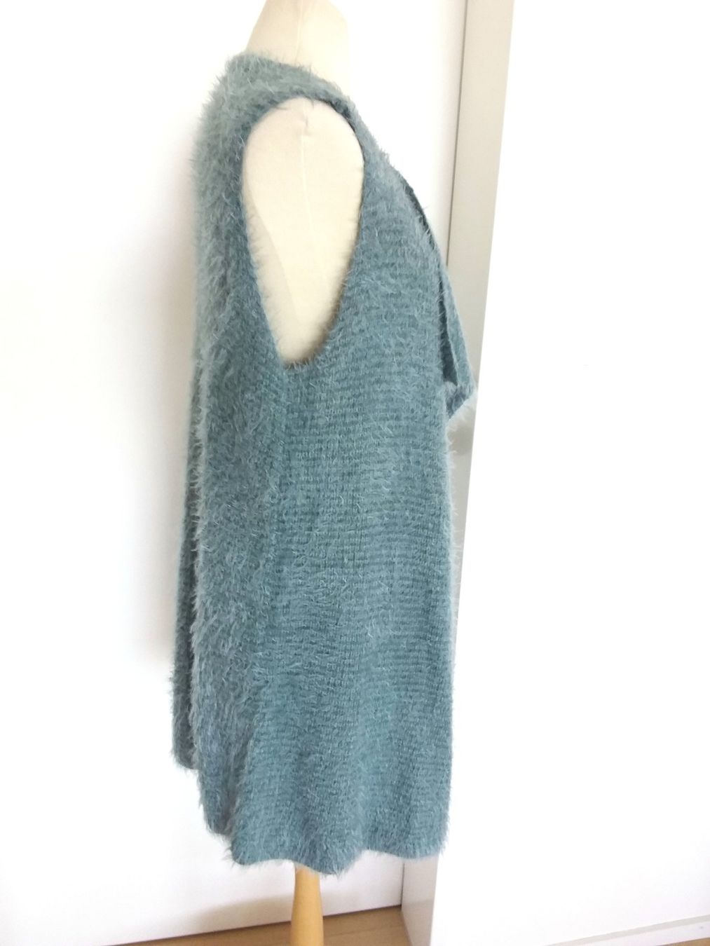 T-shirt: SAMOON Glitzershirt UND Gilet, Gr 40 – Usato da Uitikon Waldegg venduto da Risibisi7 7
