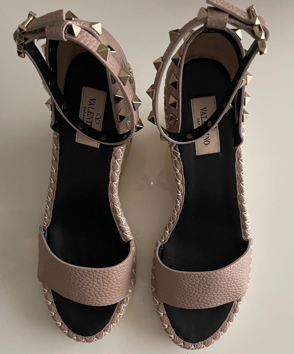 Valentino Scarpe da donna: Valentino Garavani Rockstud Sandalen Gr. 39 – Nuovo (secondo la descrizione) da Benken ZH venduto da Mistery5 2