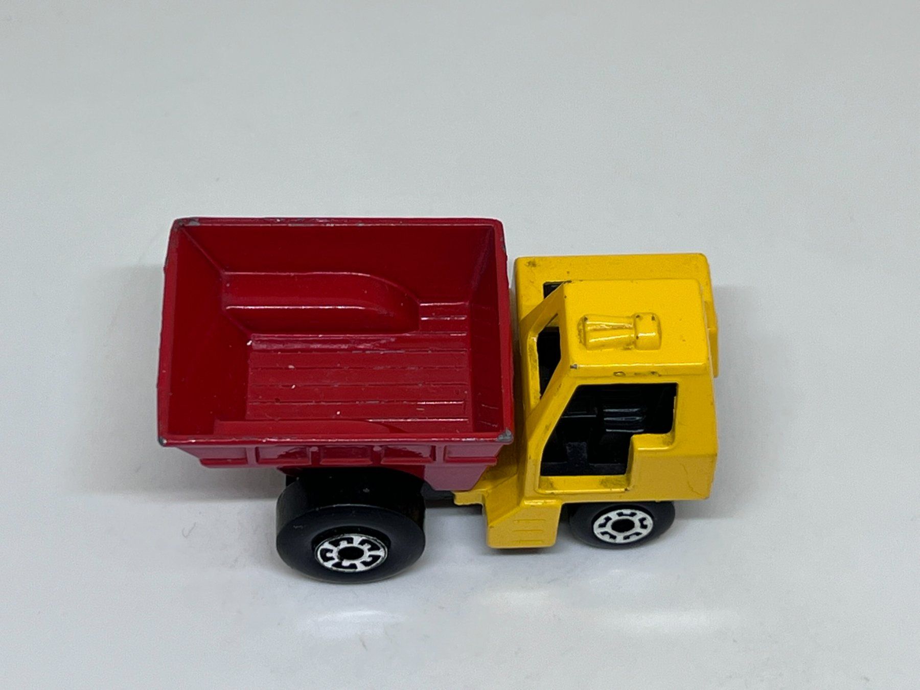 Matchbox Modellautos: Matchbox Site Dumper #390 – Gebraucht aus Wildegg von LaaBoutique 1