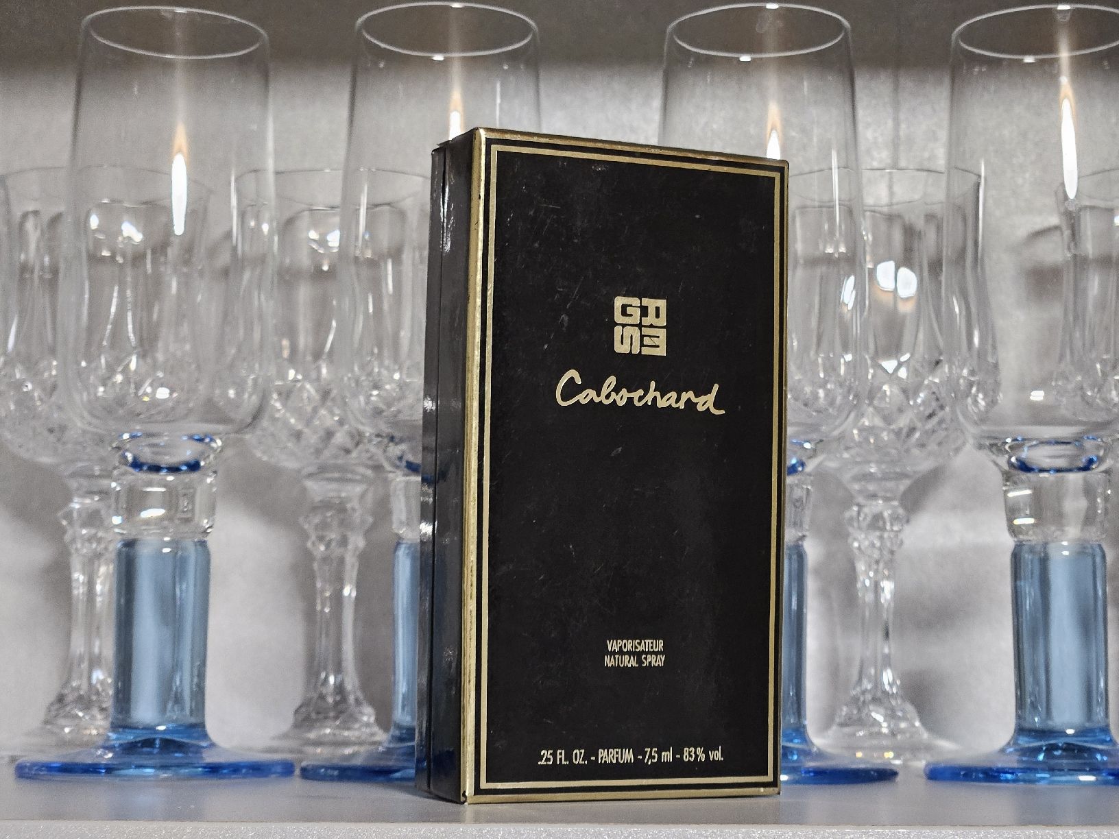 Profumi & Eau de Toilette: Gres Cabochard Parfum Pur 7,5 ml – Usato da Jona venduto da vik_j6r6