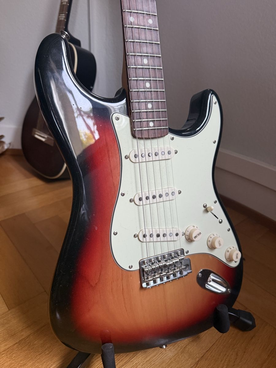 Strumenti musicali: E-Gitarre MAXWELL Custom Built Fender Stratocaster – Nuovo (secondo la descrizione) da Basel venduto da Dhasler81 1