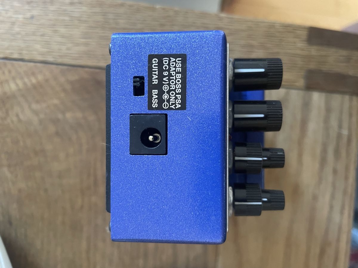 Boss Strumenti musicali: Boss Synthesizer Guitar Pedal – Nuovo (secondo la descrizione) da Kriens venduto da jul_bb9c 2