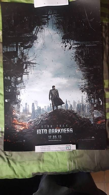 Foto & Immagini: Poster laminé Star Trek Into Darkness – Usato da Marsens venduto da Dabo2805