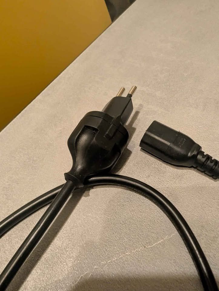 Caricabatterie: Chargeur HP Original 230W – Usato da Lucens venduto da mal_vd9n