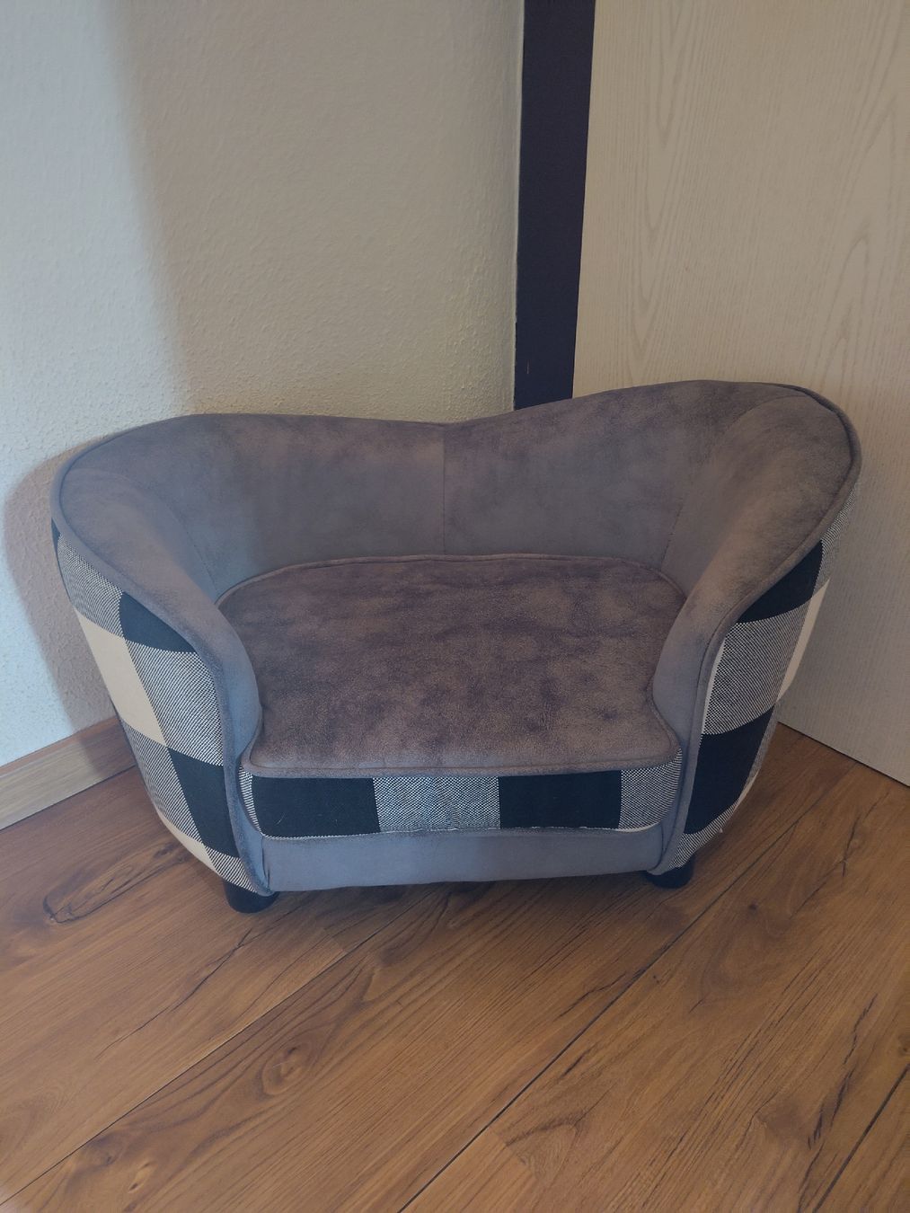 Niches, paniers: Hunde-Sofa – D'occasion à Gächliwil par tan_pxx9