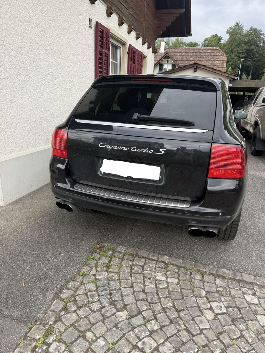 Automobili: Porsche Cayenne Turbo S ab MFK – Usato da Wynau venduto da Ziegler_Secondhand 8