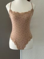 Body hellbraun mit Spitze und Muster von Skims Gr. M