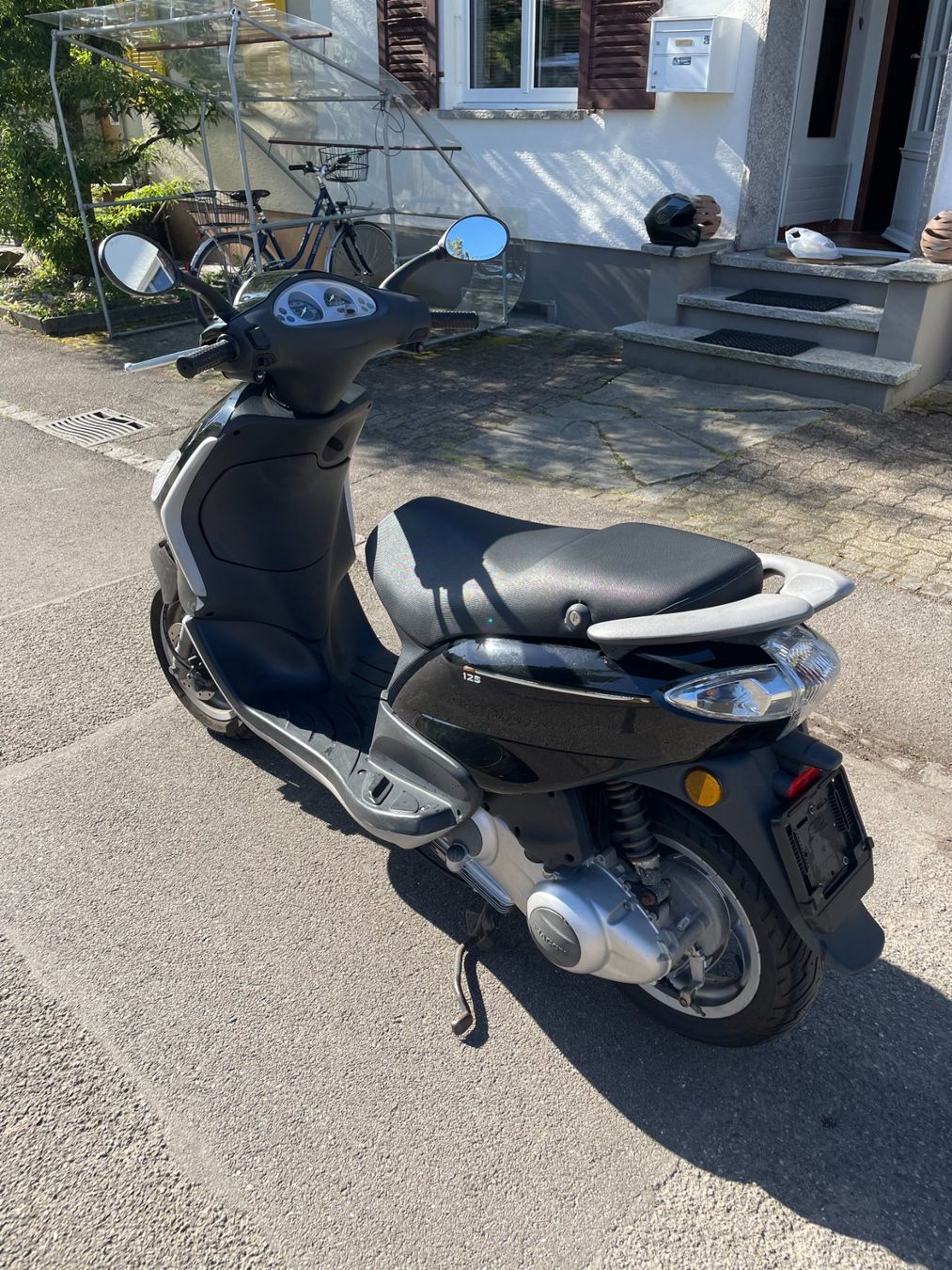Piaggio Altro: Piaggio Fly 125 – Usato da Reinach BL venduto da man_wf87 3
