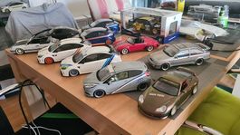 11MODELLE 1:18 ZU VERKAUFEN 