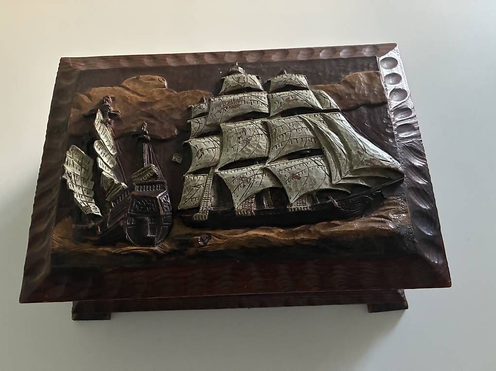 Topcase: Bauletto in legno – Usato da Riva San Vitale venduto da Samantha78