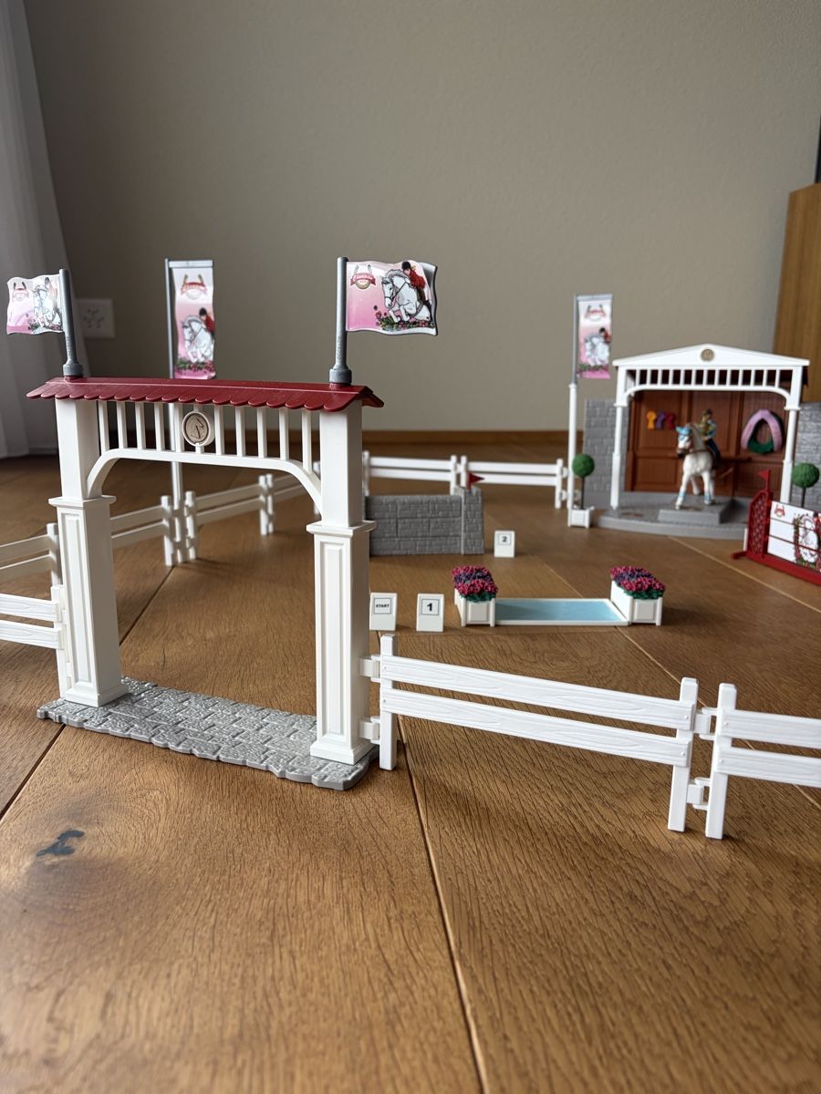 Schleich Giocattoli: Schleich Grosses Reitturnier mit Pferden – Nuovo (secondo la descrizione) da Eich venduto da Labrador06 3