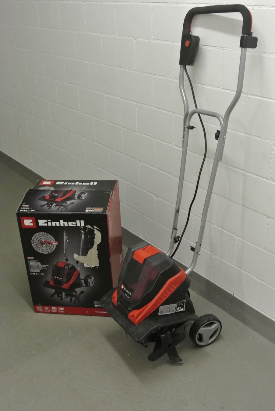 Einhell Alle Maschinen: Akku-Bodenhacke Einhell – Gebraucht aus Horgen von Goros 1