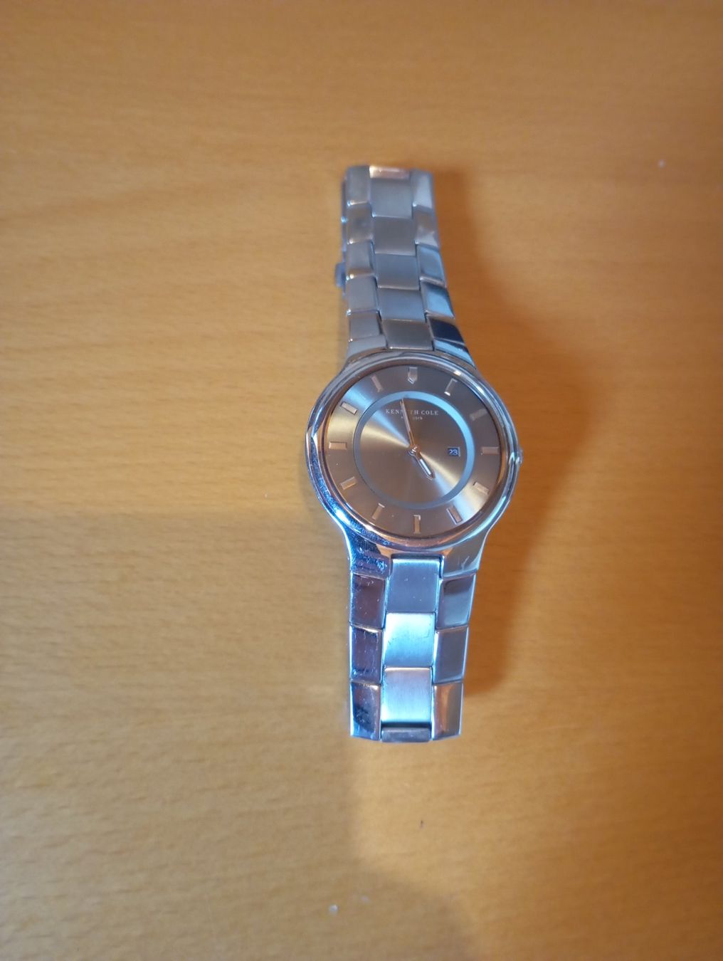 Montres: Kenneth Cole Uhr Silbrig in Box – D'occasion à Bauma par remo223i 3
