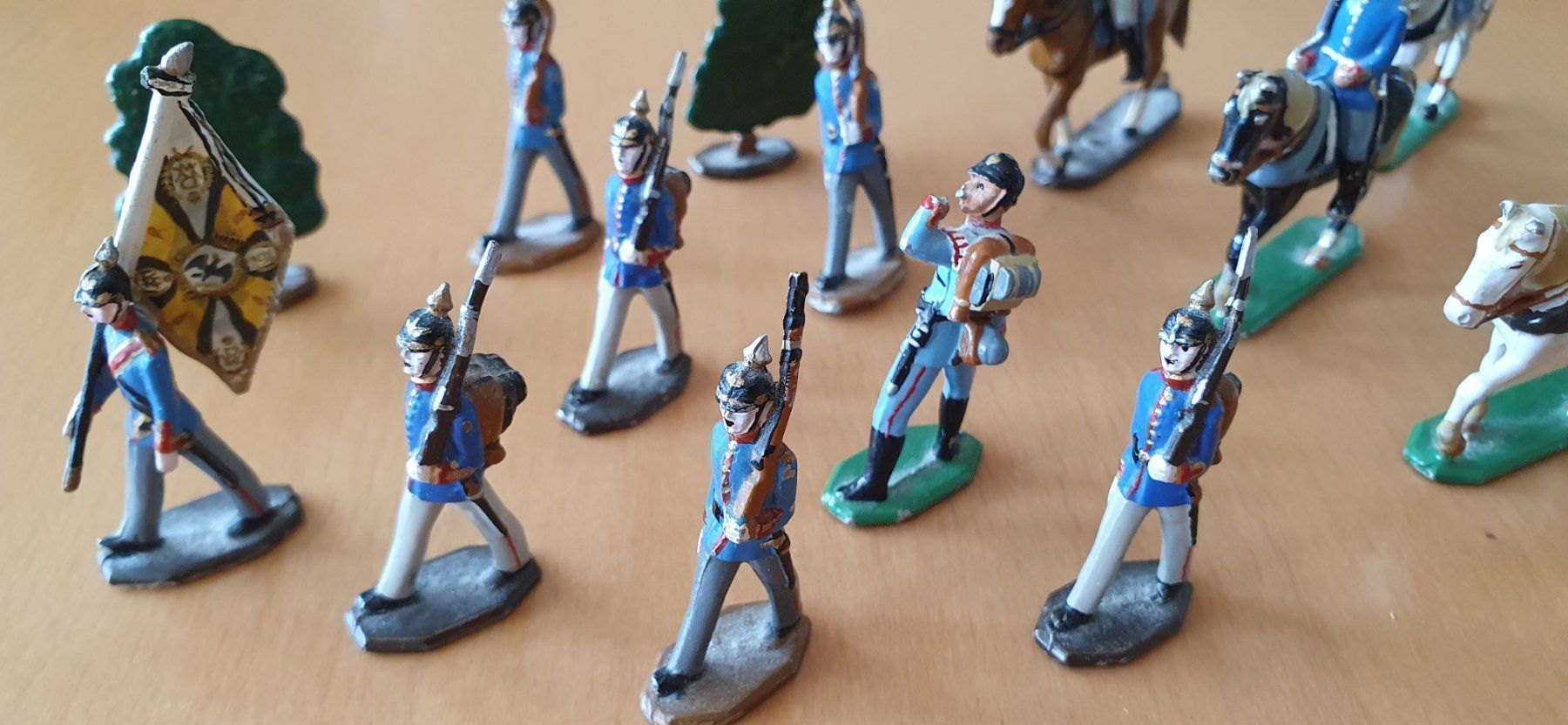 Statuette: Lot Zinnfiguren Preussen – Usato da Kreuzlingen venduto da Rschweiz1 1