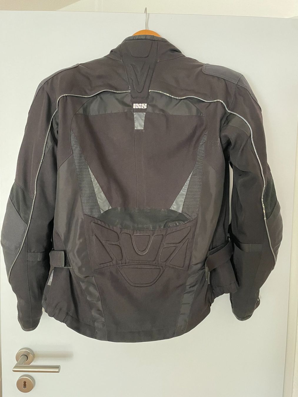 IXS Jacken: Herren Motorradjacke IXS – Gebraucht aus Lachen SZ von portbrin 1