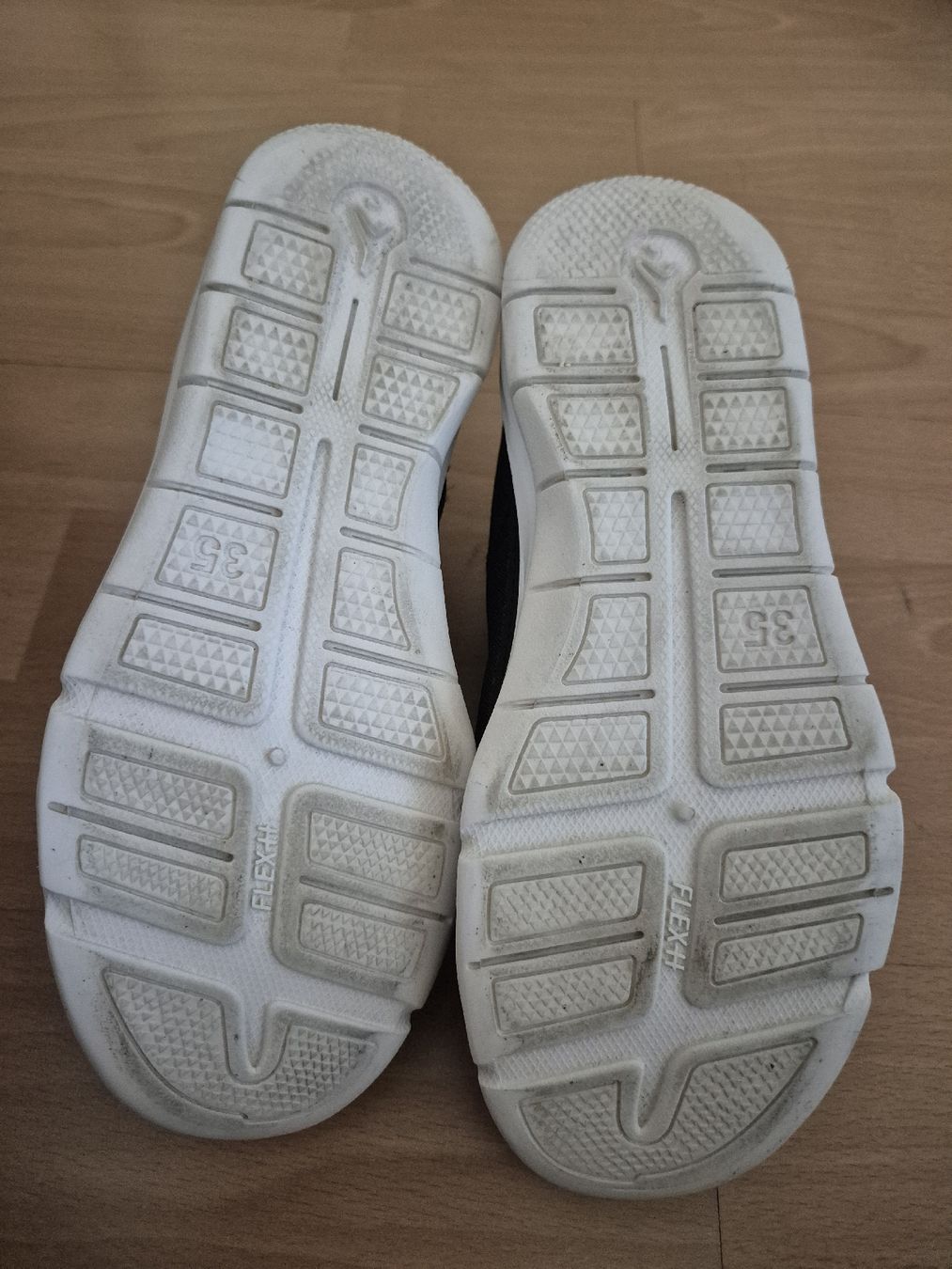 Schuhe für Jungen: Schuhe Gr.35  – Gebraucht aus Kappel SO von tiger1921 2