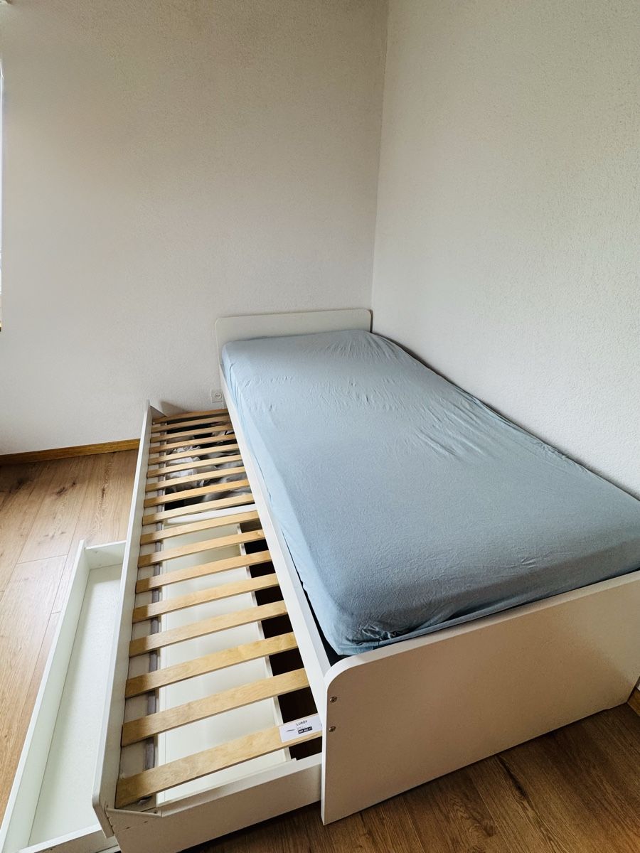 Letti: Ikea Bett 90x200 – Usato da Derendingen venduto da Happyever 1