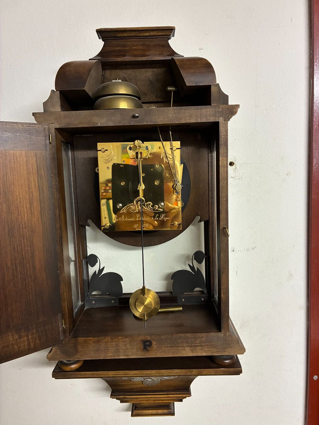 Orologi da terra & Orologi da parete: Horloge des Artisants Penduliers – Usato da Romont FR venduto da rud2544 1