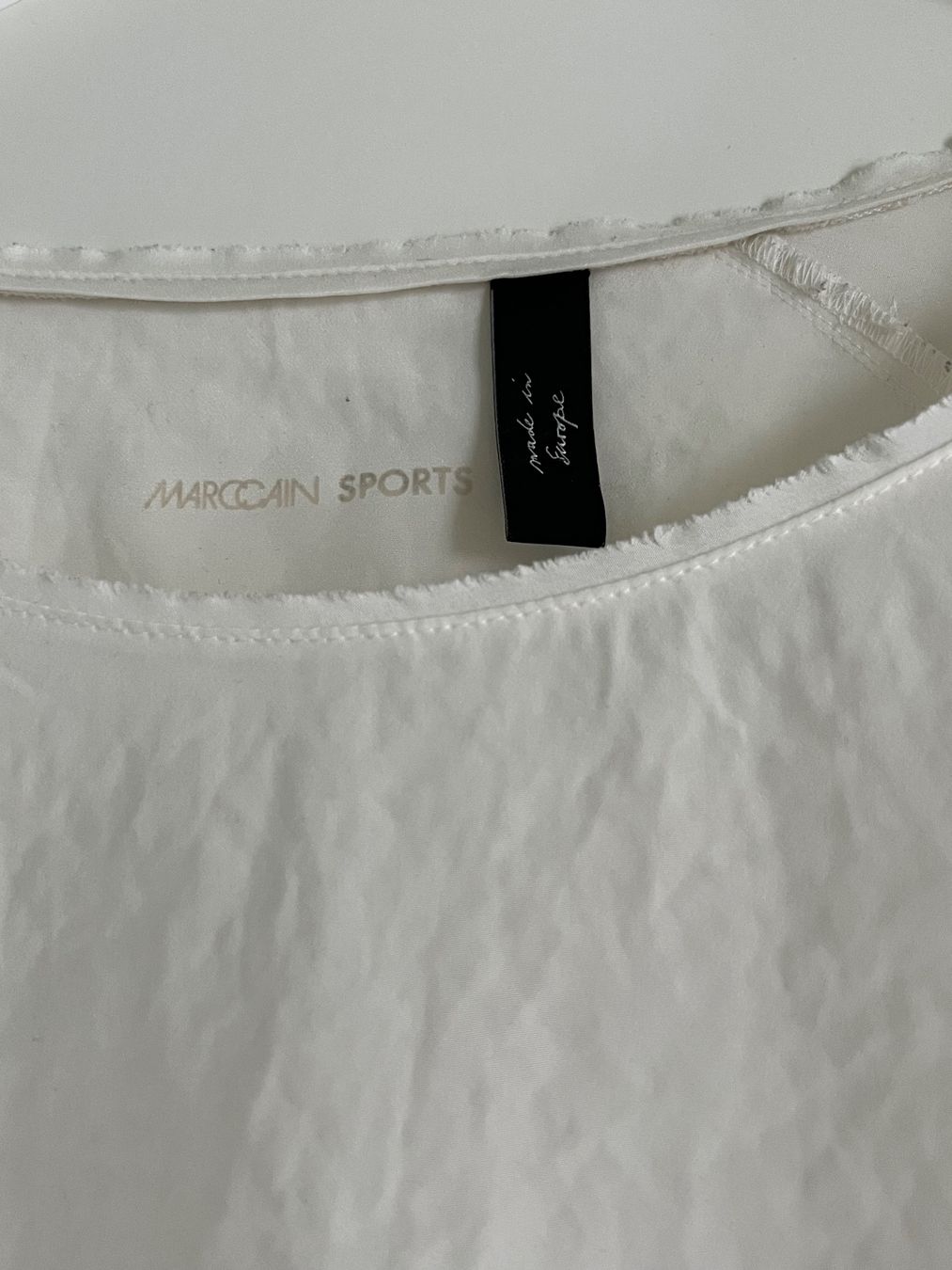 Marc Cain Chemisiers: Bluse Marc Cain Gr. 3 offwhite – D'occasion à Schmerikon par Speedy053 1