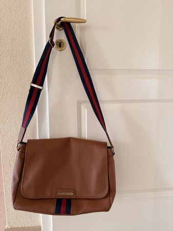 Umhängetasche Tommy Hilfiger braun guter Zustand