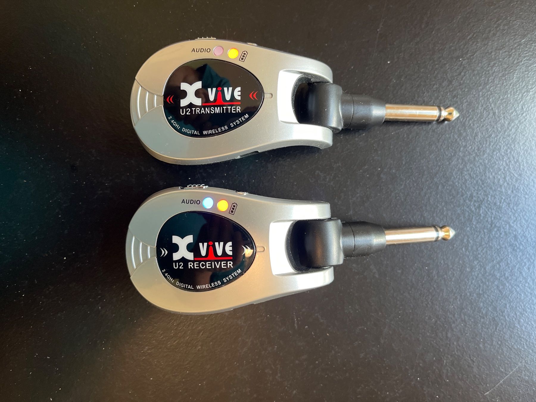 Strumenti musicali: XVIVE U2 Audio Transmitter & Receiver 2.4GHZ Wireless System – Usato da Oberbuchsiten venduto da Linus07 1
