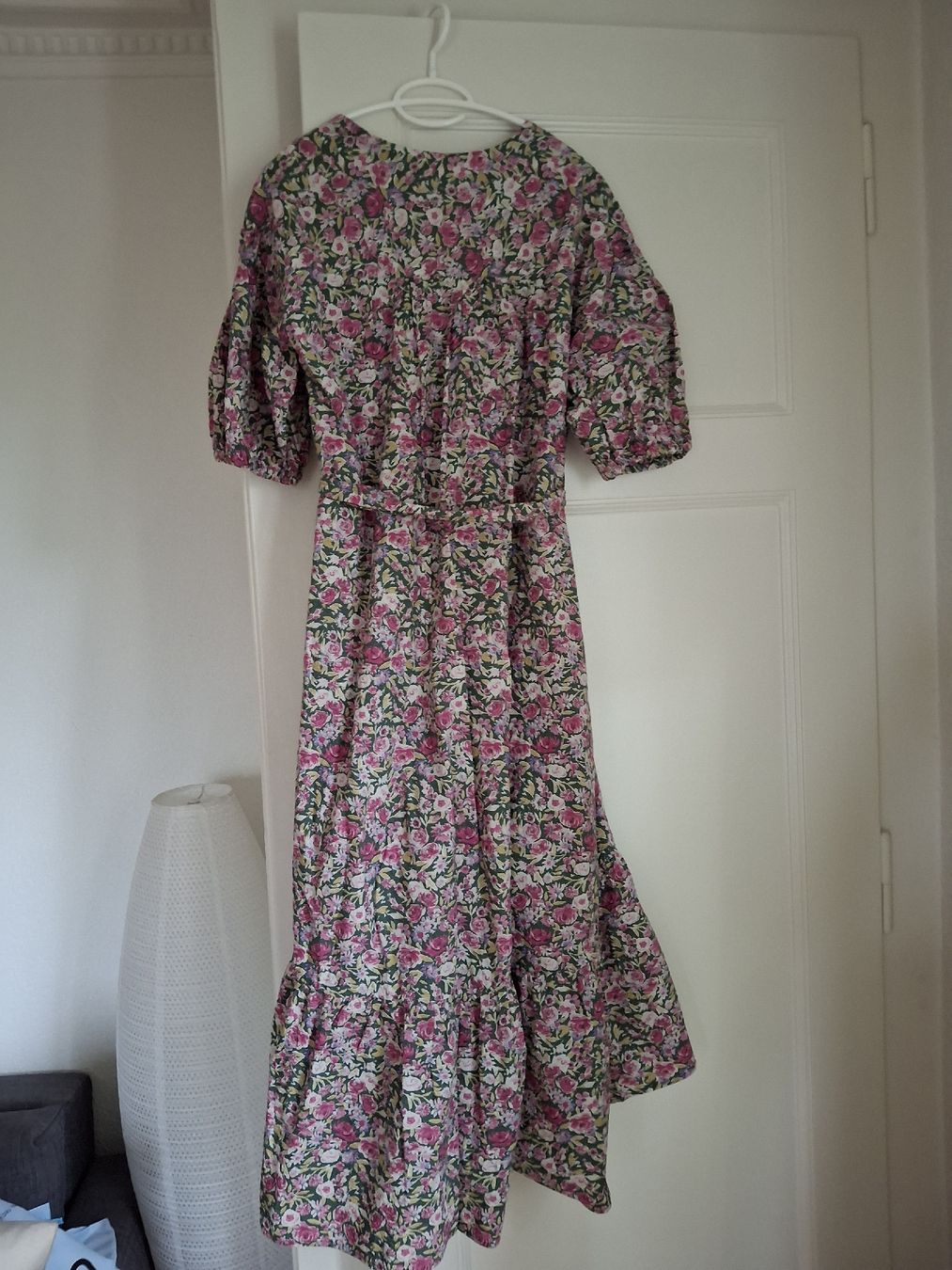 Mango Robes: Robe Mango florale T38 – D'occasion à Lausanne par Cognitia 2