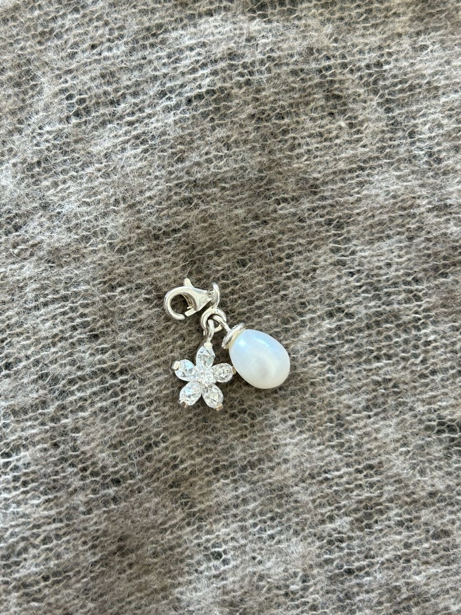 Thomas Sabo Pendentifs: Thomas sabo Charm, Perle Blume – Neuf (Voir description) à Wohlen b. Bern par Honeypie