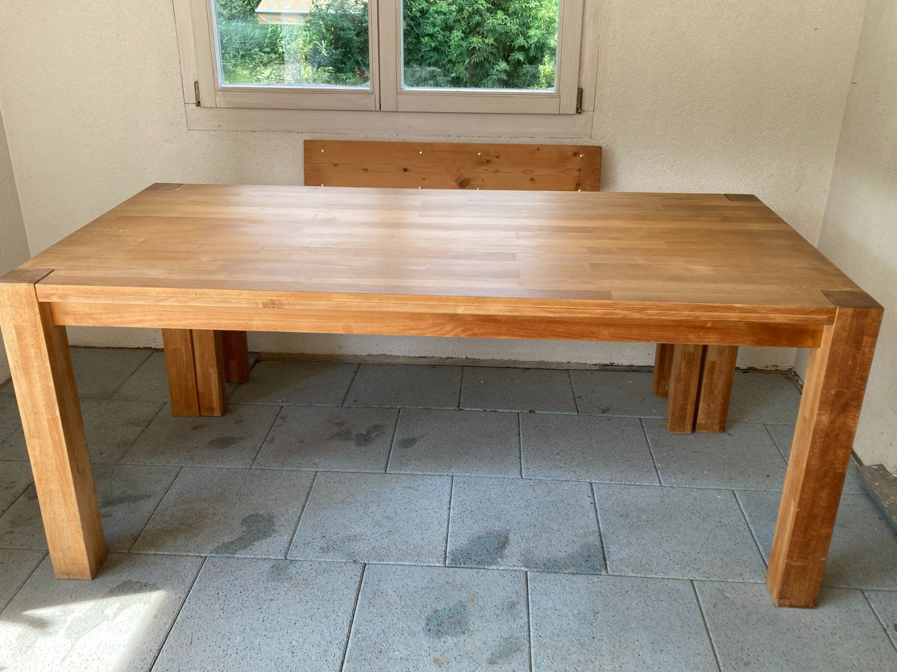 Livique Tische: Holztisch mit Bank – Gebraucht aus Domat/Ems von Sane66 2