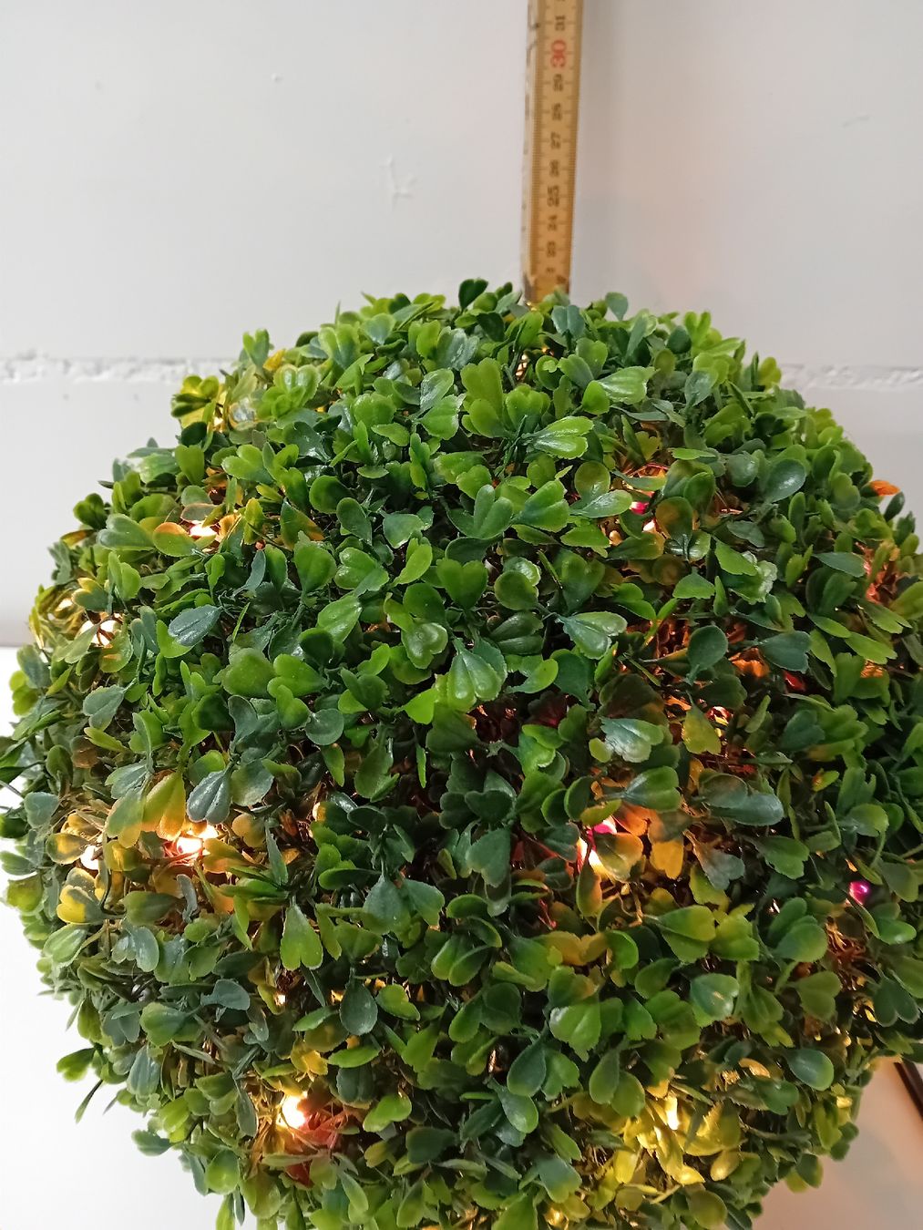 Pfister Tutte le decorazioni: Garten Kugel Buchsbaum mit Beleuchtungoder ohne., neuwertig! – Nuovo (secondo la descrizione) da Villmergen venduto da elk_h6yr 2
