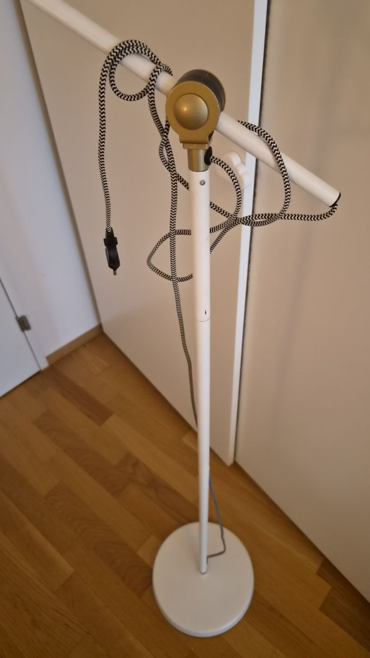 Ikea Lampade: IKEA RANARP Stehlampe, weiss – Usato da Biel/Bienne venduto da marvp 2