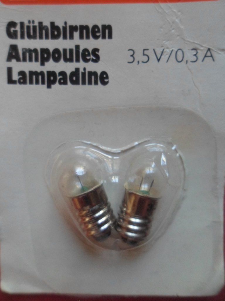 Componenti elettronici: Glühbirnchen-Paar 3.5V 0.3A – Nuovo e nell'imballaggio originale da Zürich venduto da Tocayo