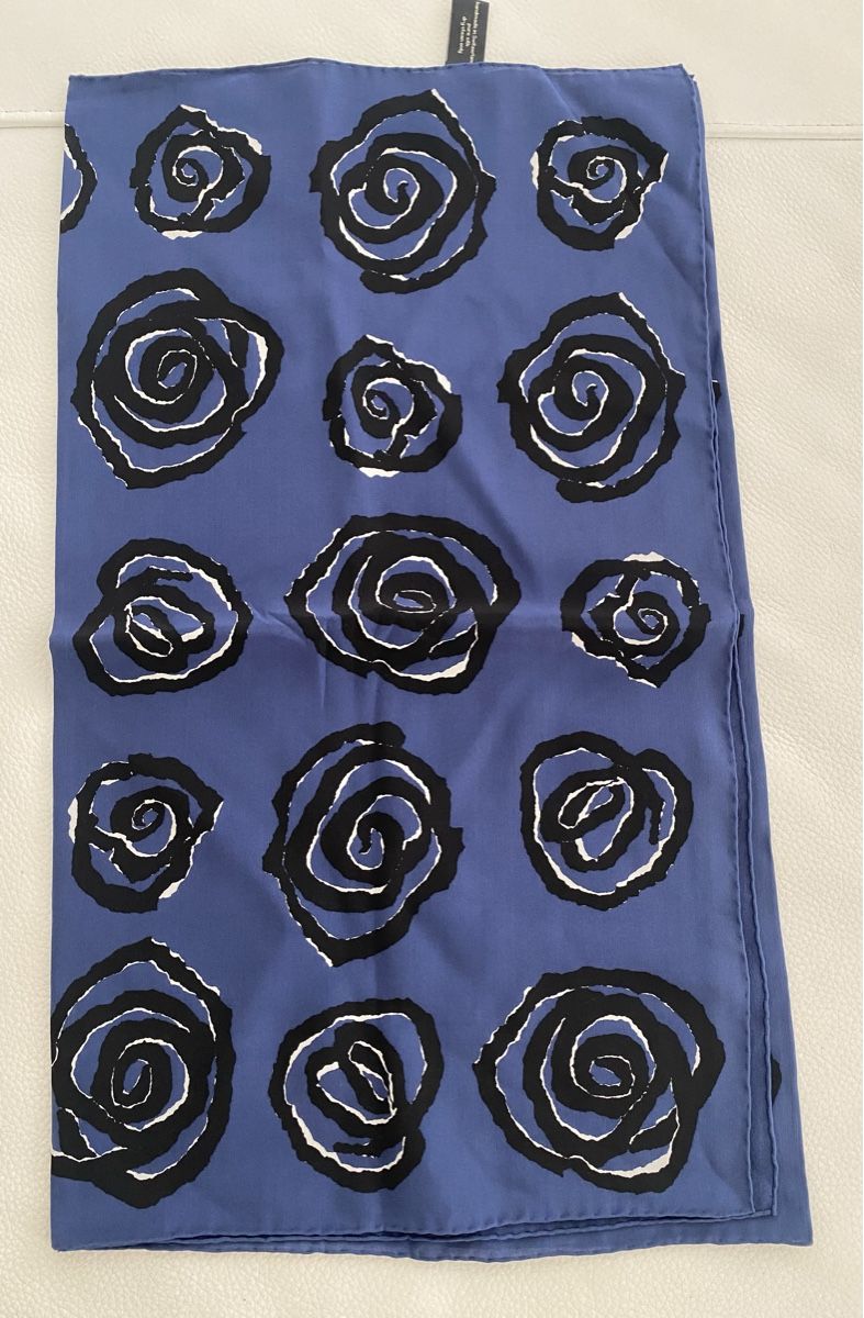 Foulard & Sciarpe: Boscop Seiden Schal 🌸 – Usato da Opfikon venduto da Luis144 2