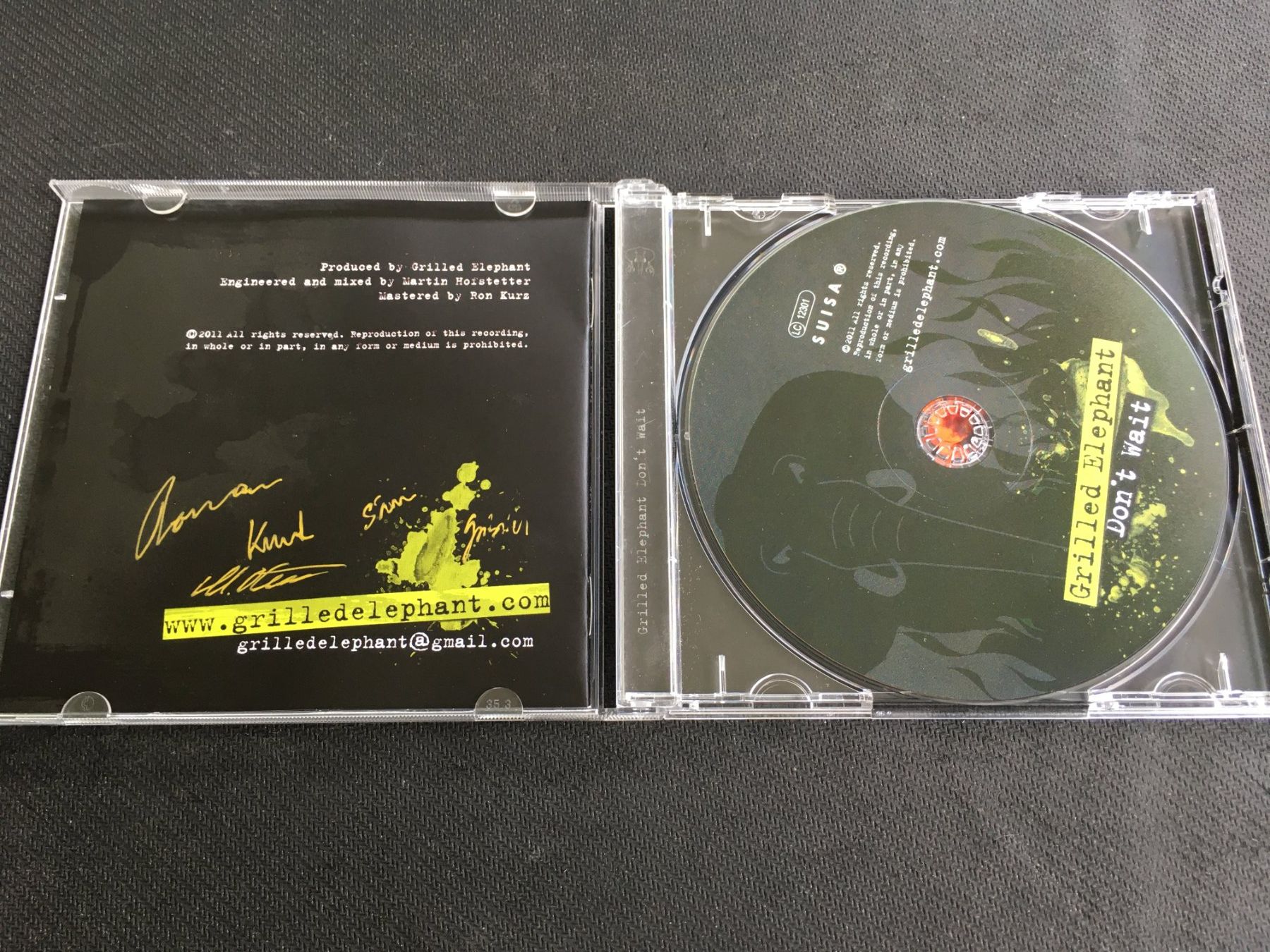 CDs: Grilled Elephant - Don't Wait -CD- – Gebraucht aus St.Gallen von MedienJoe 1