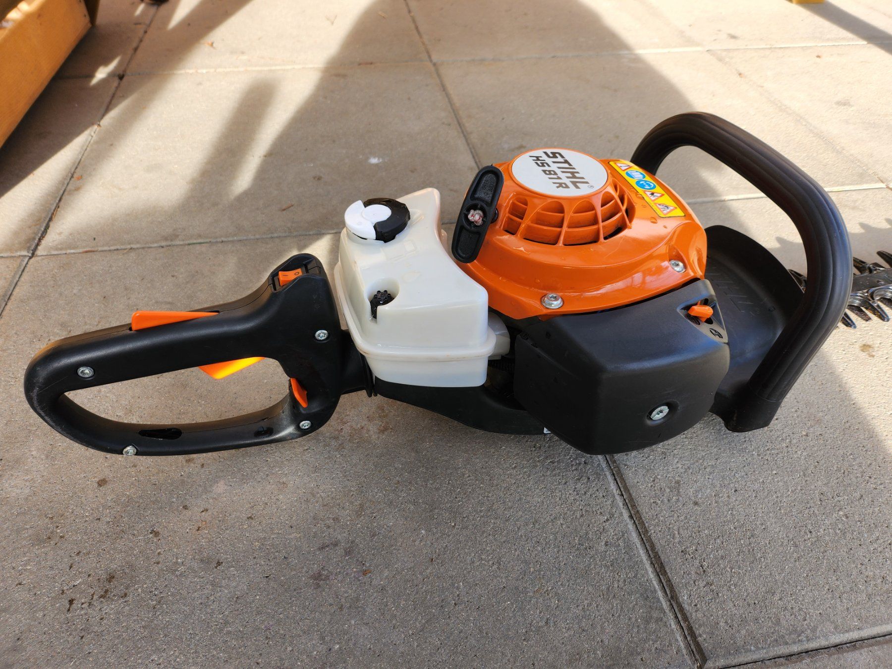 Stihl Alle Maschinen: Stihl HS 81 R 75cm Heckenschere – Gebraucht aus Cham von  6