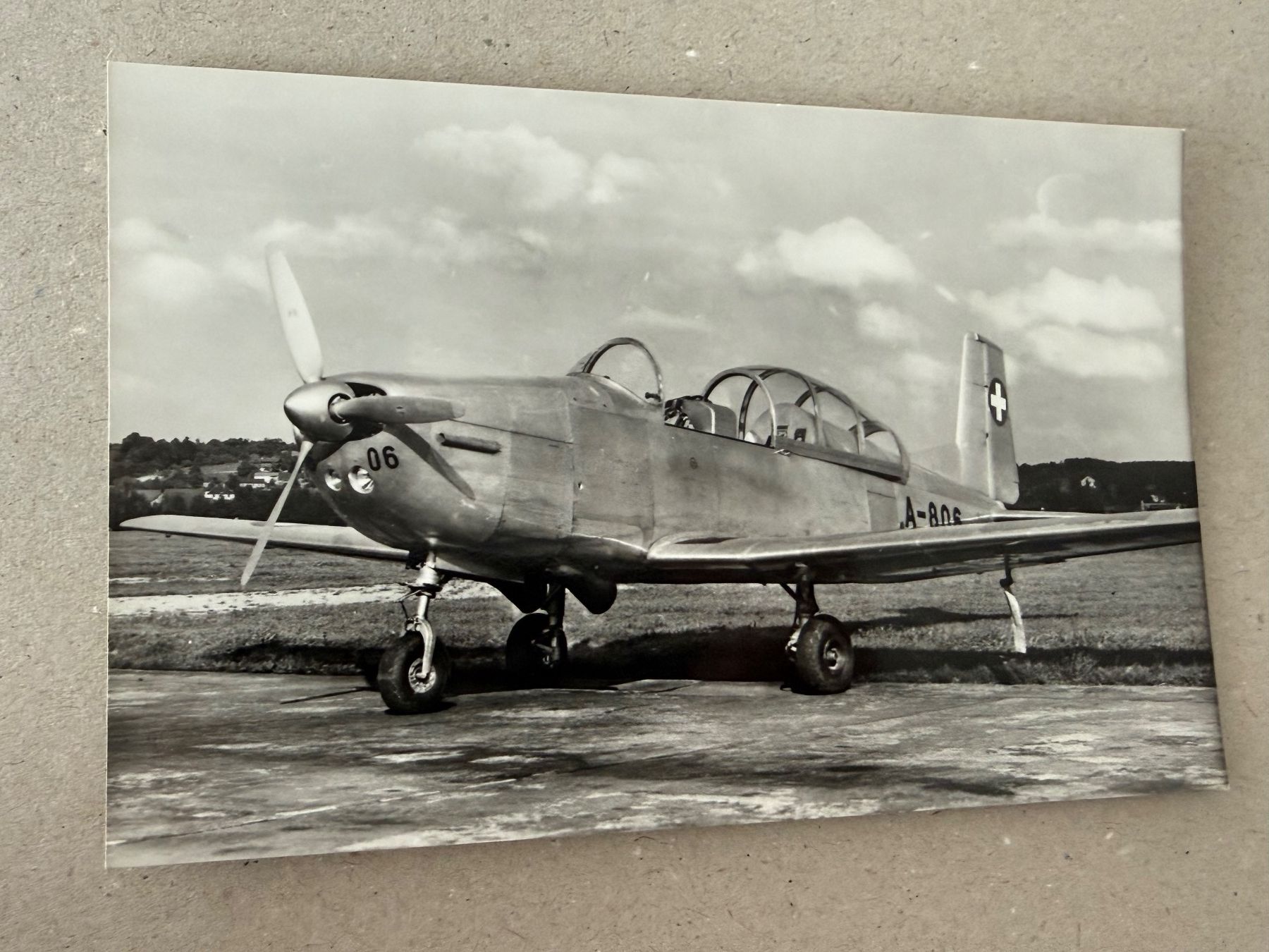 Ansichtskarten: Postkarte Pilatus P-3 Schweizer Luftwaffe – Gebraucht aus Brütten von Hst1