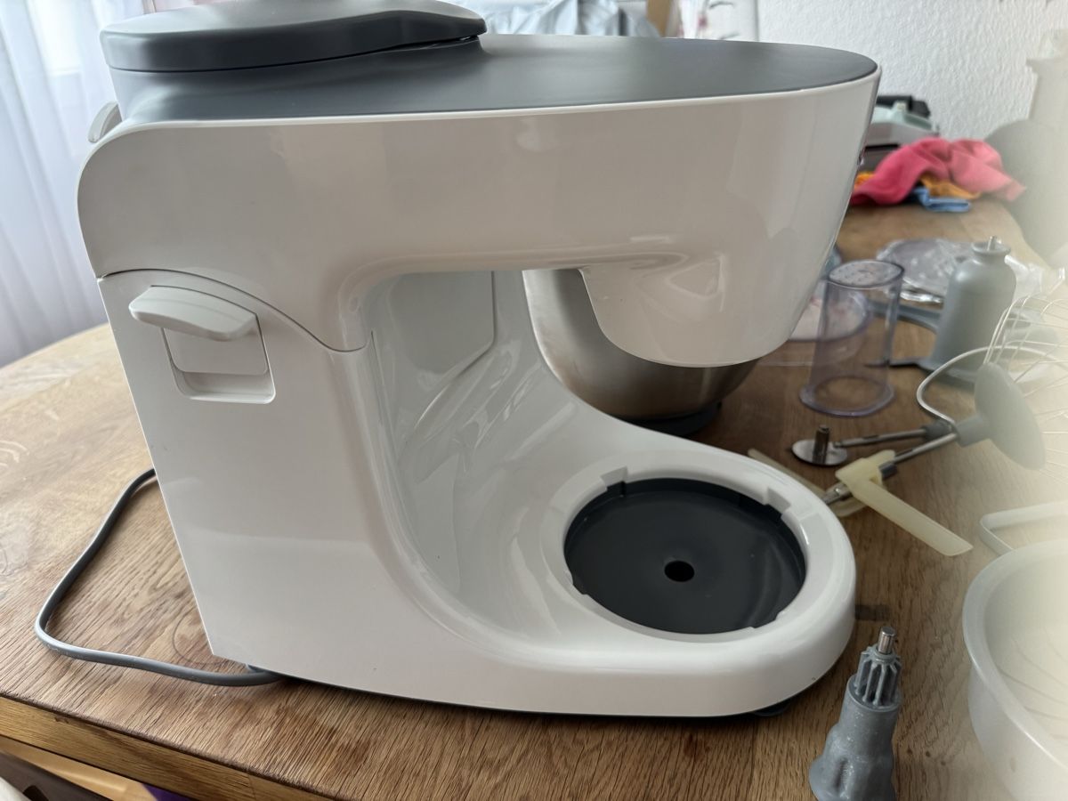 Kenwood Elettrodomestici da cucina: Kennwod multione küchenmaschine  – Nuovo (secondo la descrizione) da niederhasli venduto da gwe_8l5q 2